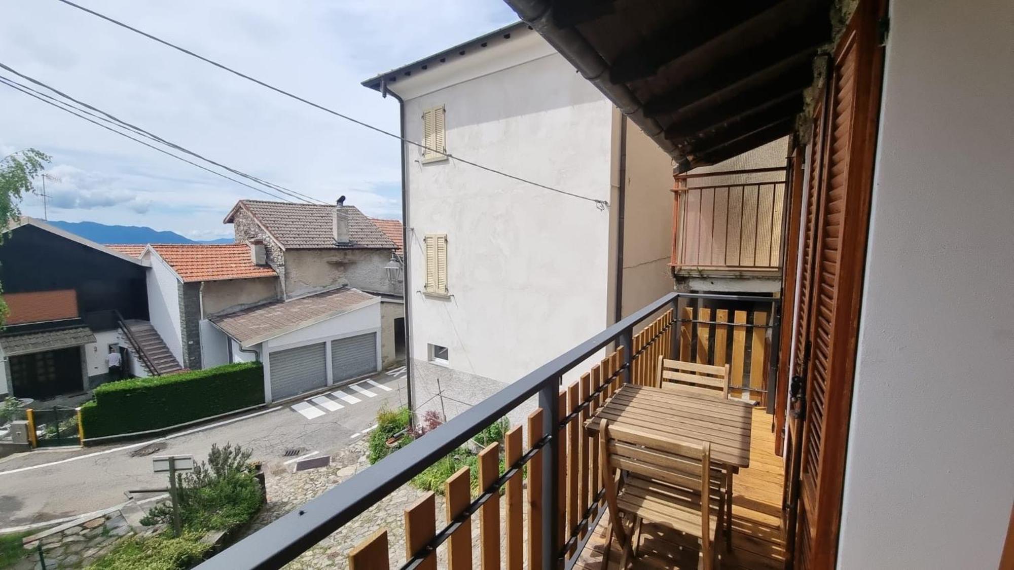 Il Rustico Villa Maccagno Exterior photo